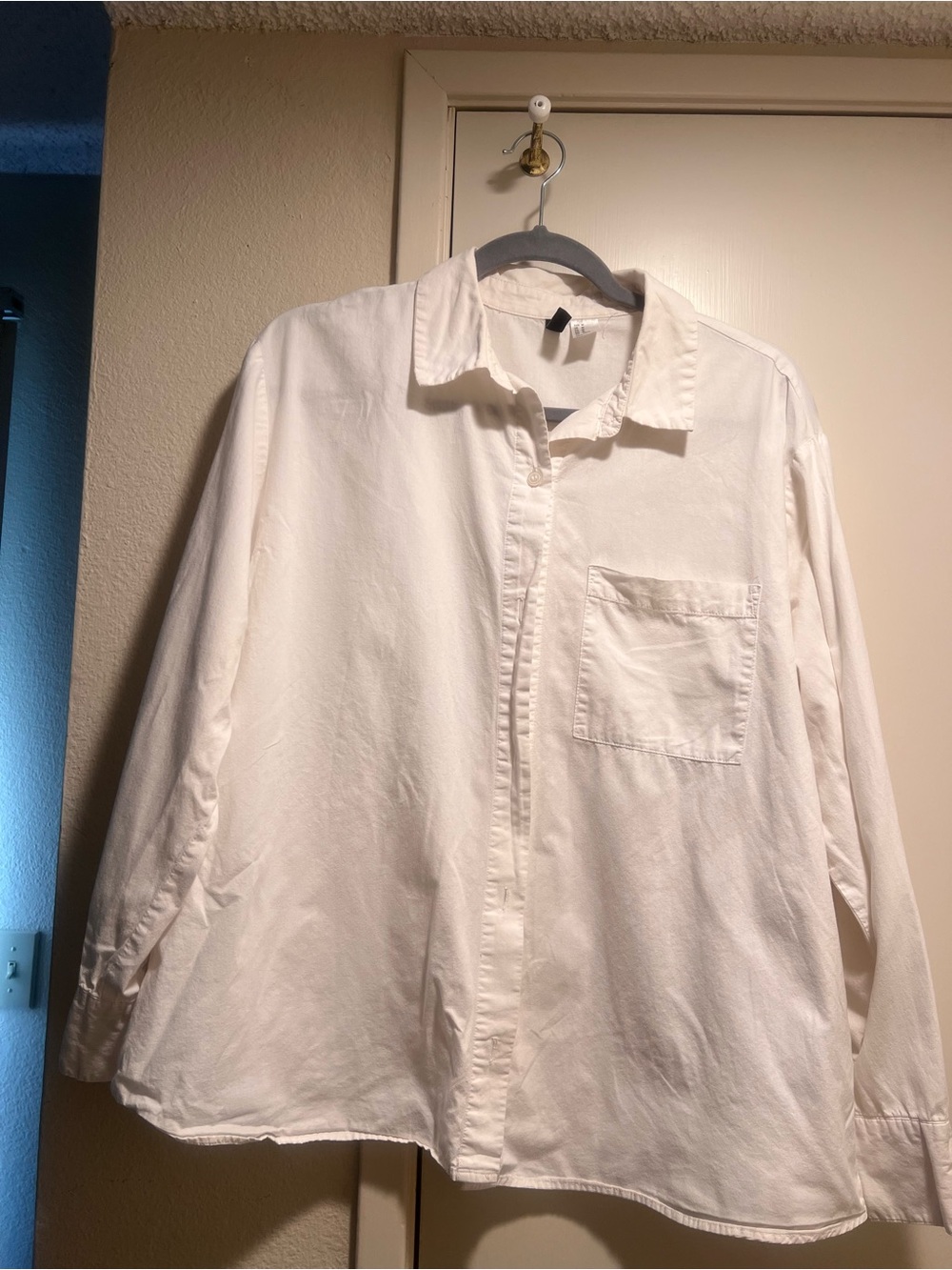 H&M Classic White Button-Up Shirt